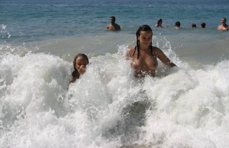 Brazil’s Endless Water Fun and a Celebration of Pure Nudism – Photos in Nature’s Embrace