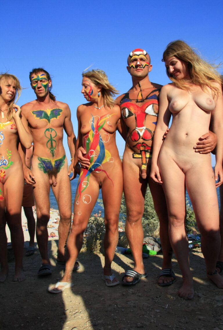 Embracing Freedom and Celebrating Pure Nudism Photos with the Blue Sky Group Line-Up